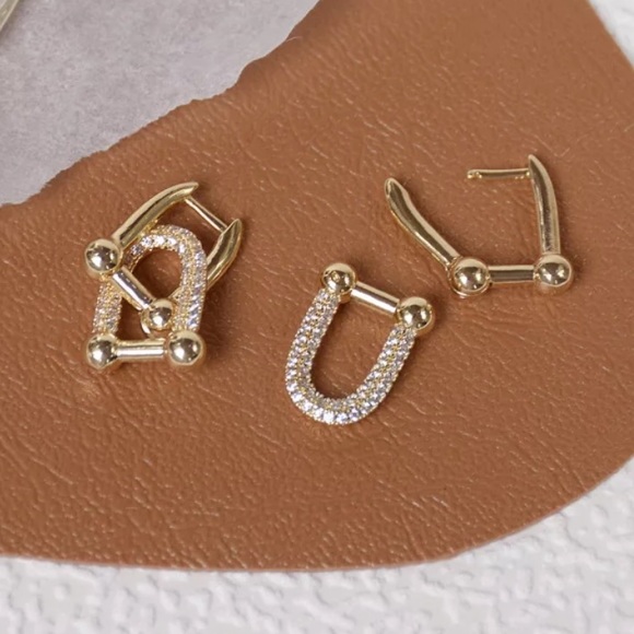 💛Gold plated geometric link stud earrings - Picture 6 of 7